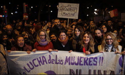 Nuria Labari: El daño que están haciendo PSOE y Podemos al 8M