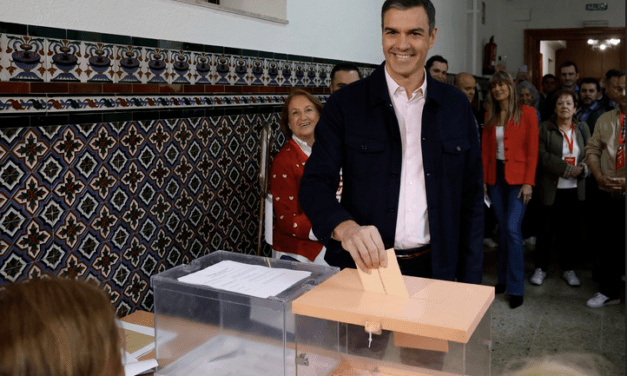 Aurelio Medel Vicente: El votante castiga a un PSOE desquiciado por Pedro Sánchez