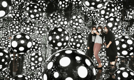 Alex Vicente:  Lunares, calabazas, lujo y selfis infinitos: Yayoi Kusama, la artista que nos merecemos