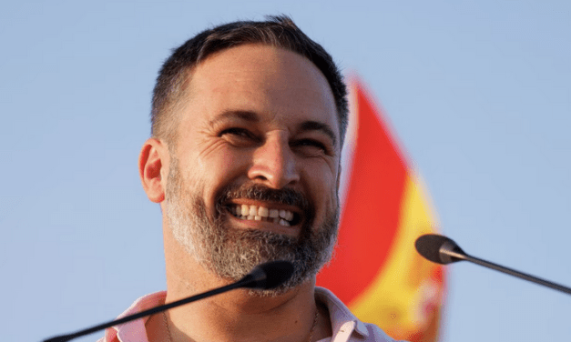 Jordi Amat:  Vota a VOX, vota a Franco