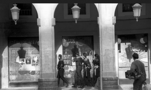 Íñigo Domínguez:  Cierra la librería Lagun (y Amazon nunca habría estado ahí)