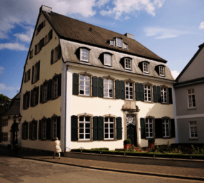 .documenting. the.obvious: uerdingen wuerdingen
