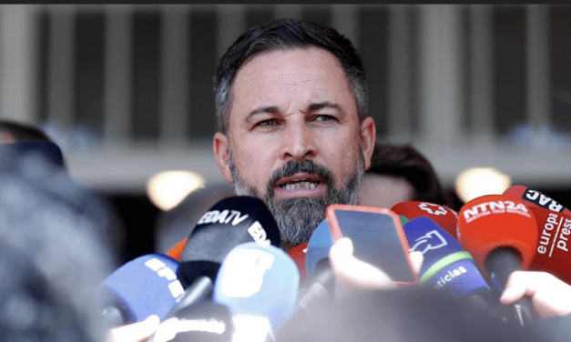 Editorial El País 26.07.2023:  Vox frena el auge ultra en la UE