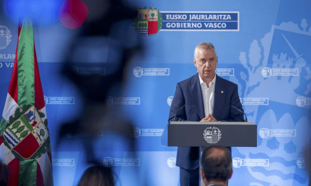 Tomás de la Quadra-Salcedo:  Un cierto retorno al historicismo político