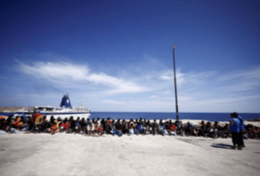 Elena G. Sevillano:  La llegada de migrantes a Europa exacerba las tensiones entre Alemania e Italia