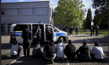 Elena G. Sevillano:  Berlín se abre a más controles fronterizos por la nueva ola migratoria