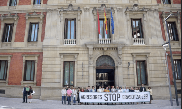 Editorial El País 6.X.2023:  Vigilancia contra la violencia machista