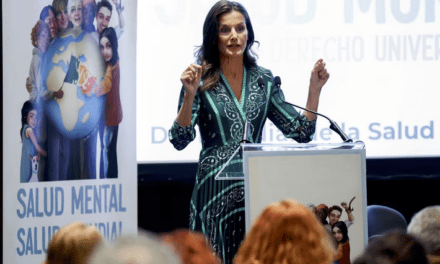 Nuria Labari: La impotencia nacional por doña Letizia Ortiz