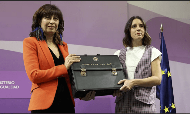 Nuria Labari:  Lo de Ana Redondo y Valladolid