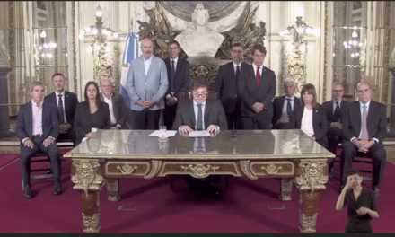 El harakiri argentino
