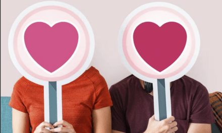 Elvira Lindo: Hablemos del amor (una vez más)