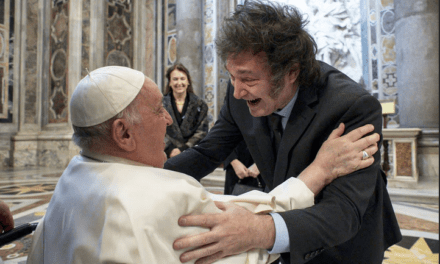 La imagen de Juan José Millás:  Todos contentos