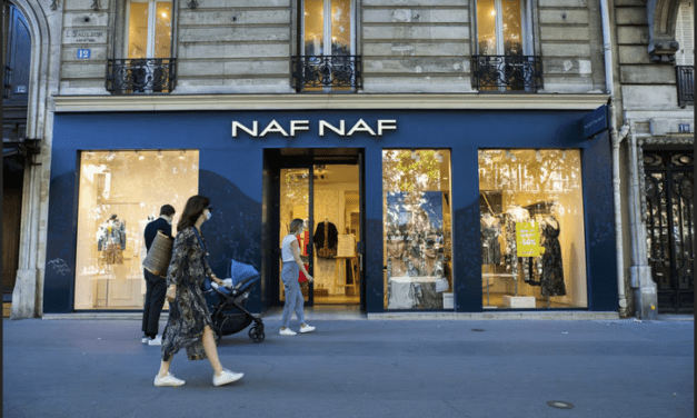 Marc Bassets: La clase media baja la persiana en Francia
