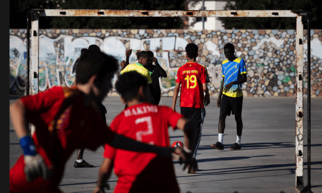 Elvira Lindo:  No todo van a ser goles