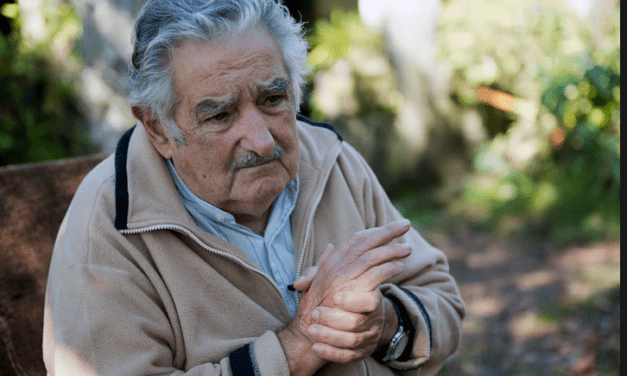 Vídeo | José Mujica reaparece en un acto electoral: “Soy un anciano que está muy cerca de emprender la retirada de donde no se vuelve”