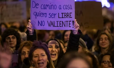 La columna de Montero: Sola y borracha