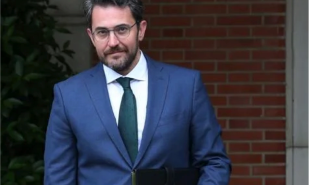 Pedro Cuartango – Política cultural