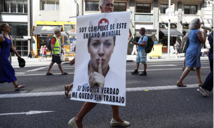 Arash Arjomandi – Hay una herramienta contra bulos y ‘conspiranoias’: el pensamiento crítico