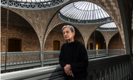 Iker Seisdedos – Judith Butler, filósofa: “Si sacrificas a una minoría como las personas trans, operas dentro de una lógica fascista”