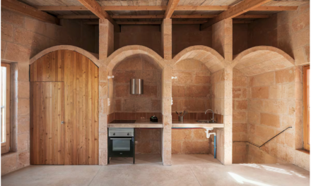 Reconocimiento arquitectónico al modelo balear de vivienda social por su defensa del bien común